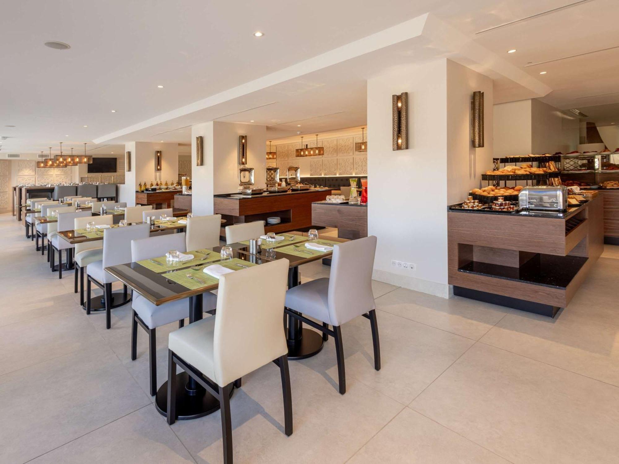 Mercure Alger Palais Des Congres Екстериор снимка